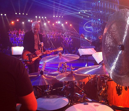 Photo depuis la scène en public de la Nouvelle Star